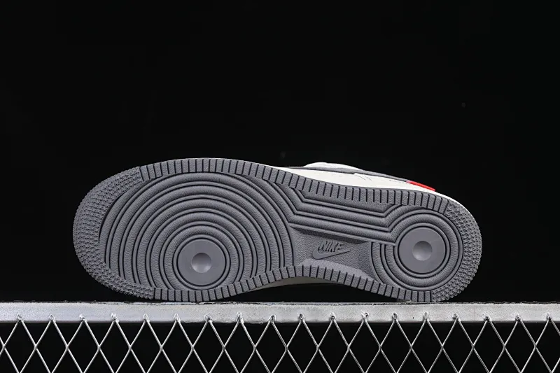 All categories Nk Air Force 1 Air Force series Nk Air Force 1 Low Air Force low-top Nike Air Force 1'07 Low LV co-branded printed beige gray Air Force 1 low-top casual sneakers MZ9588-816
